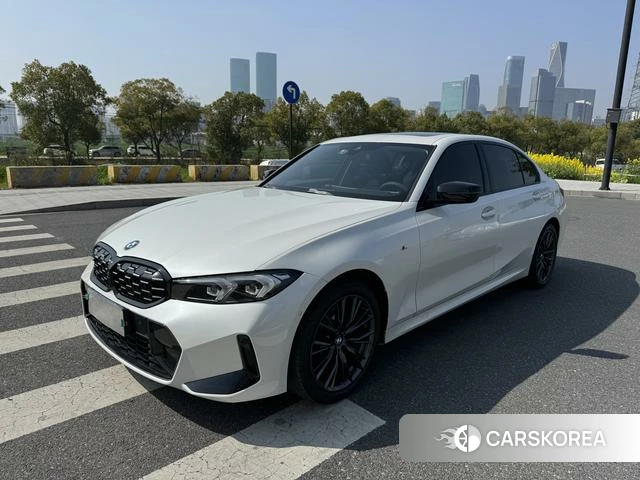 BMW 3 series 2023 Белый из Китая, фото 3