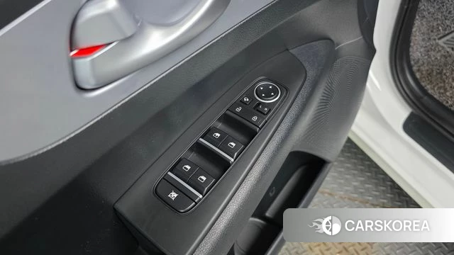 Kia The New K3 2nd generation 2022 Белый из Кореи, фото 3