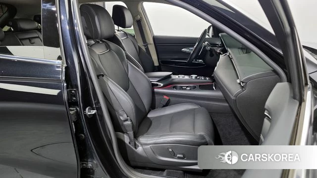 Genesis GV70 2021 Черный из Кореи, фото 3