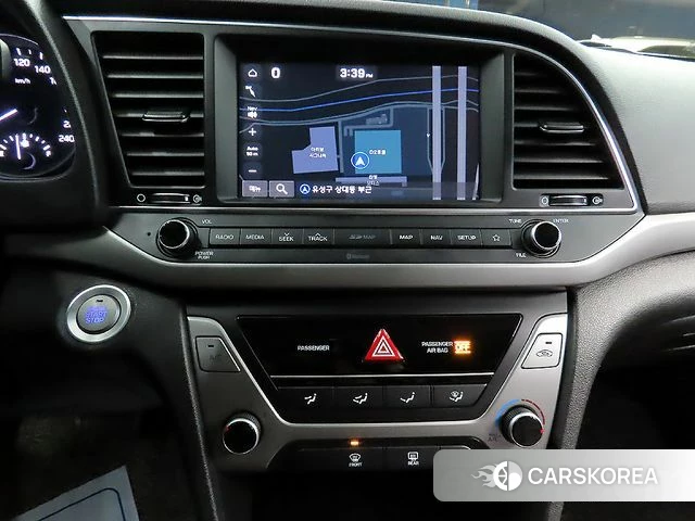 Hyundai Avante AD 2018 Белый из Кореи, фото 3