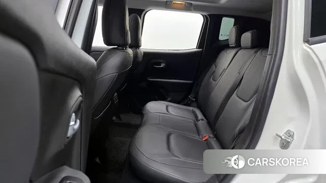 Jeep Renegade 2021 Белый из Кореи, фото 3