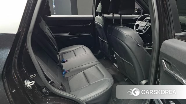 Ssangyong Torres 2022 Черный из Кореи, фото 3