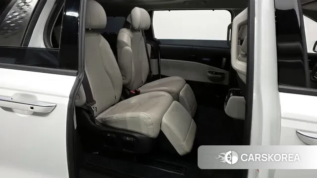 Kia Carnival 4th generation 2023 Белый из Кореи, фото 3