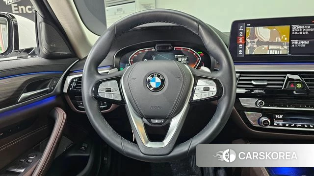 BMW 5 Series (G30) 2020 Белый из Кореи, фото 3