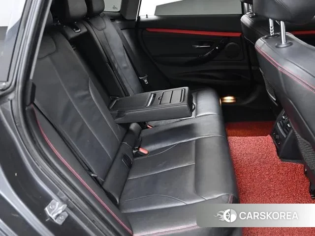 BMW 3 Series GT (F34) 2018 Серый из Кореи, фото 3