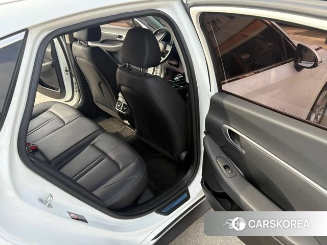 Hyundai Sonata (DN8) 2019 Белый из Кореи, фото 3