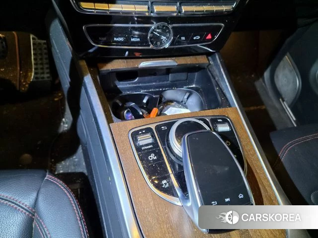 Mercedes-Benz G-Class W463b 2021 Белый из Кореи, фото 3