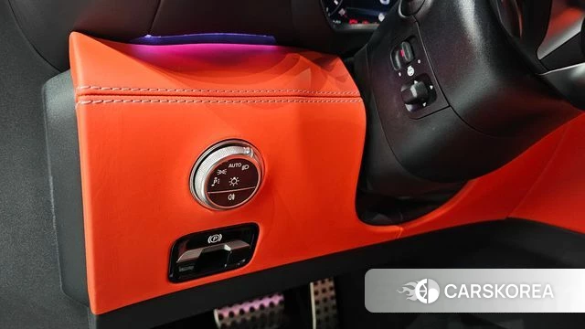 Mercedes-Benz AMG GT C192 2025 Белый из Кореи, фото 3