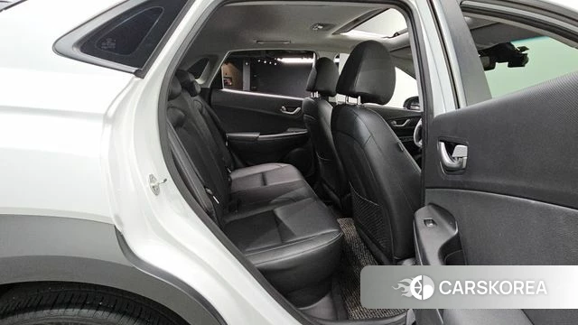 Hyundai Kona 2018 Белый из Кореи, фото 3
