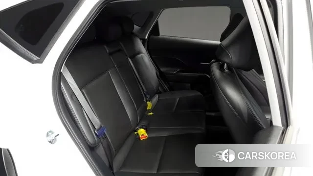 Hyundai Kona (SX2) 2024 Белый из Кореи, фото 3