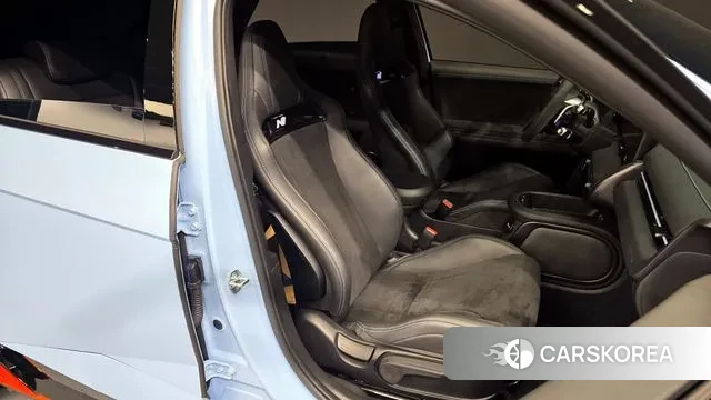 Hyundai Ionic 5 2024 Небесно-голубой из Кореи, фото 3