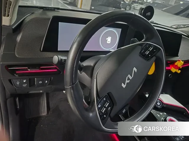 Kia EV6 2022 Белый из Кореи, фото 3