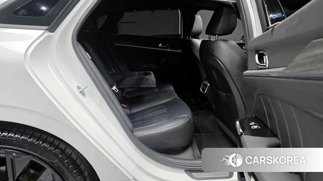 Kia The New K5 3rd generation 2024 Белый из Кореи, фото 3