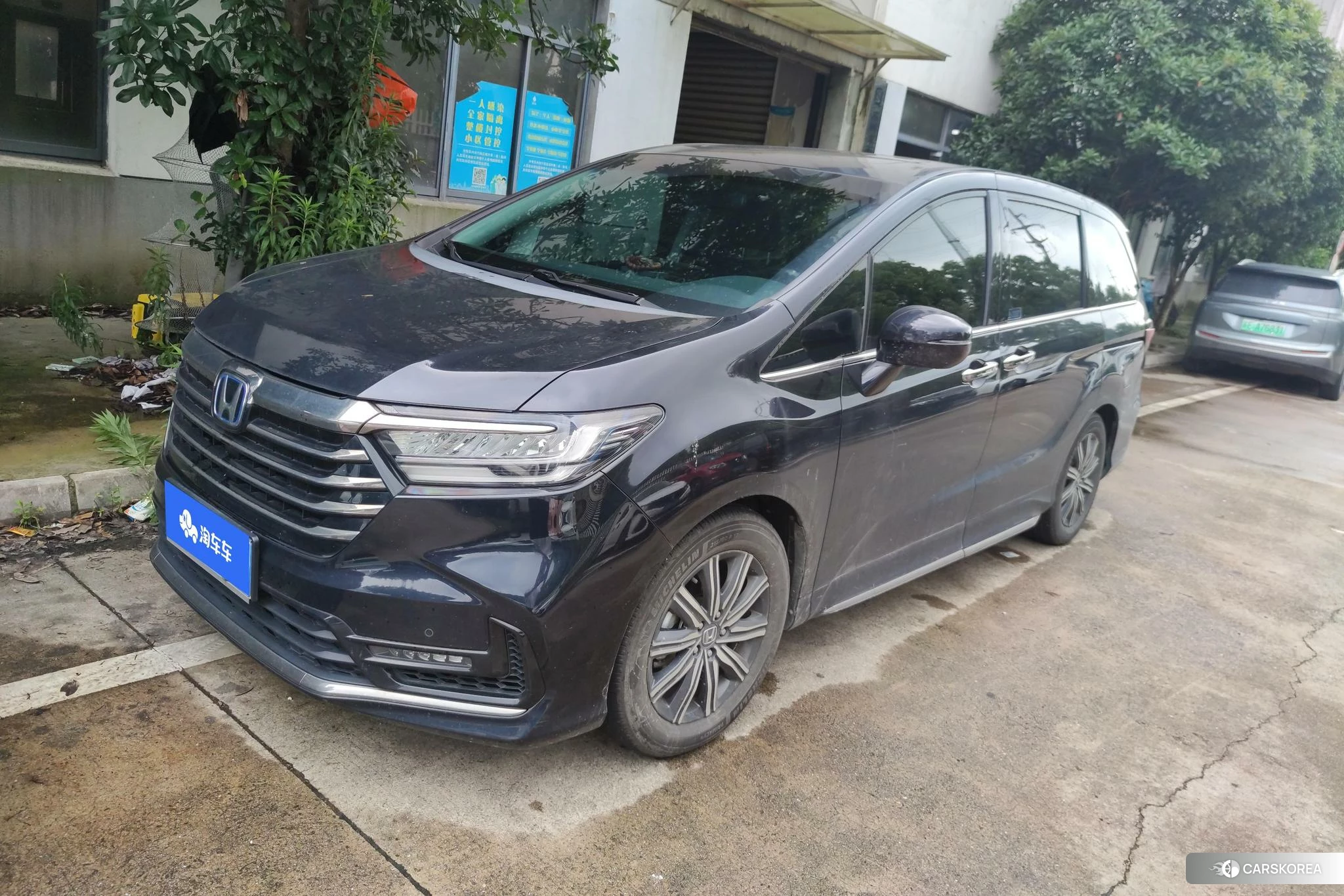 Honda Odyssey 2021 Синий из Китая, фото 3