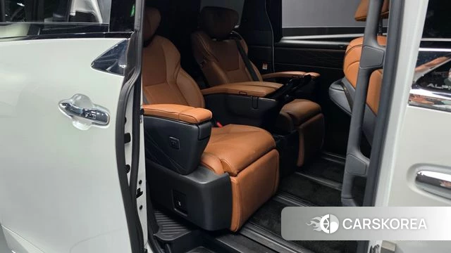 Toyota Alphard 4th Generation 2024 Белый из Кореи, фото 3