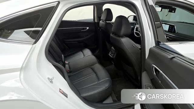 Hyundai Sonata (DN8) 2021 Белый из Кореи, фото 3