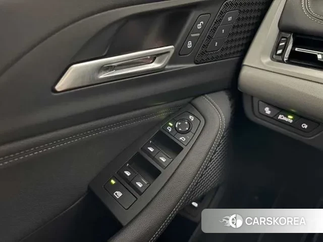 BMW 2 Series Active Tourer (U06) 2023 Синий из Кореи, фото 3