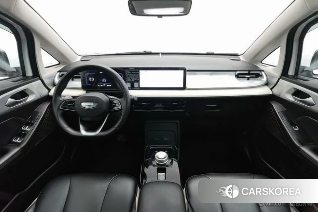 Geely Geometry E firefly 2022 Белый из Китая, фото 3