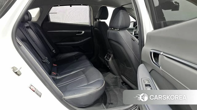 Hyundai Sonata Hybrid (DN8) 2021 Белый из Кореи, фото 3
