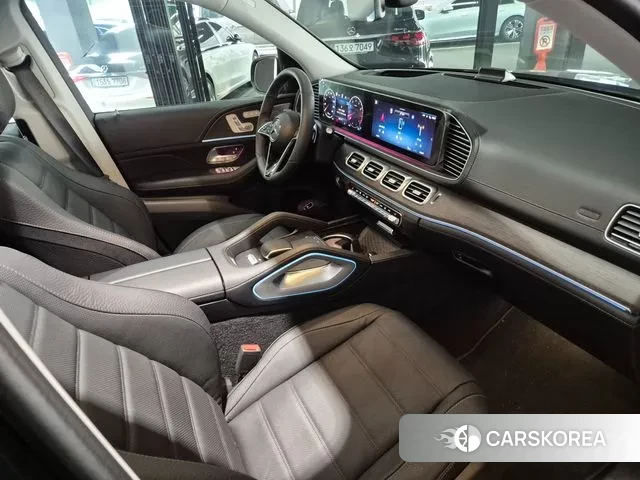 Mercedes-Benz GLE-Class W167 2025 Темно-зеленый из Кореи, фото 3