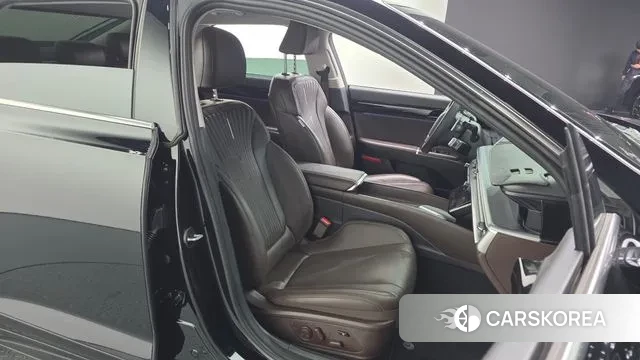 Hyundai Grandeur (GN7) 2023 Черный из Кореи, фото 3