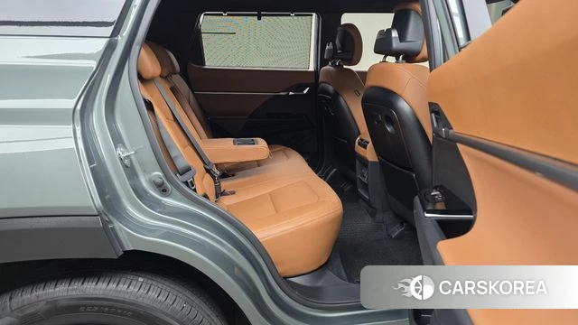 Ssangyong Torres EVX 2024 Зеленый из Кореи, фото 3