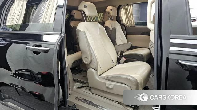 Kia Carnival 4th generation 2022 Черный из Кореи, фото 3