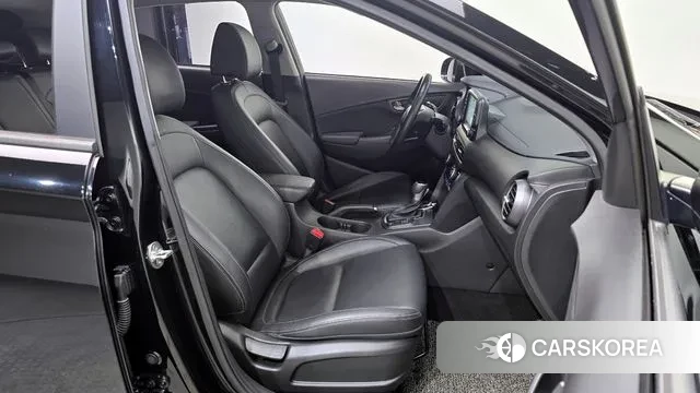 Hyundai Kona 2018 Черный из Кореи, фото 3