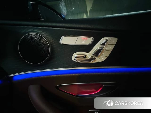 Mercedes-Benz E-Class W213 2019 Серый из Кореи, фото 3