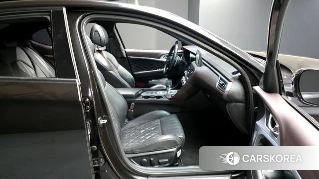 Genesis G70 2018 Черный из Кореи, фото 3