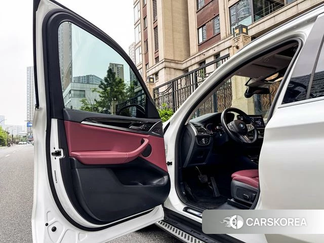 BMW X3 2024 Белый из Китая, фото 3