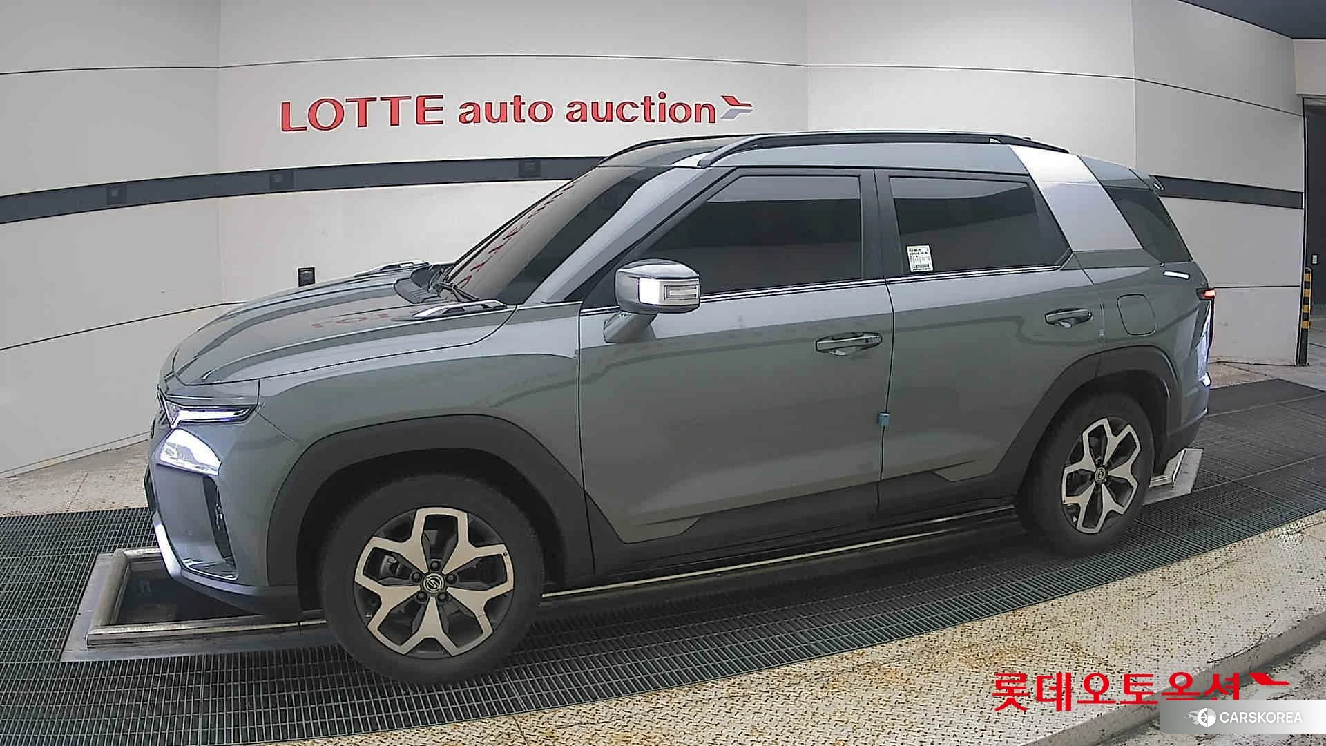 SsangYong Torres 2023 Forest Green из Кореи, фото 3