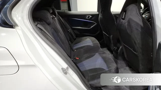 BMW 1 Series (F40) 2020 Белый из Кореи, фото 3