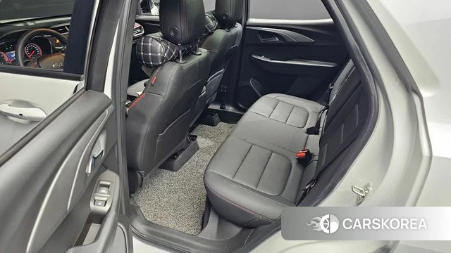 Chevrolet (GM Daewoo) Trailblazer 2021 Белый из Кореи, фото 3