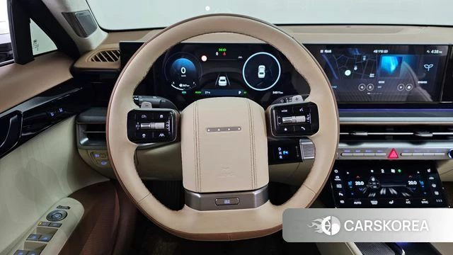 Hyundai Grandeur Hybrid (GN7) 2023 Белый из Кореи, фото 3