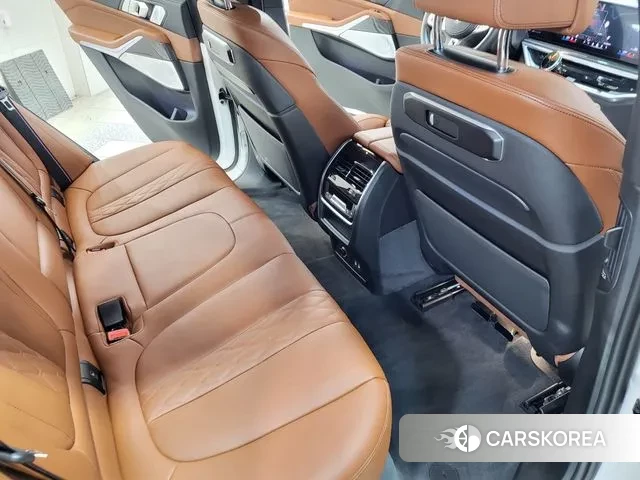 BMW X5 (G05) 2024 Белый из Кореи, фото 3