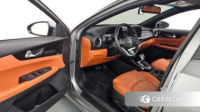 Kia The New K3 2nd generation 2021 Серый из Кореи, фото 3