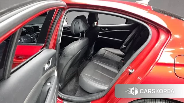 Genesis The New G70 2022 Красный из Кореи, фото 3