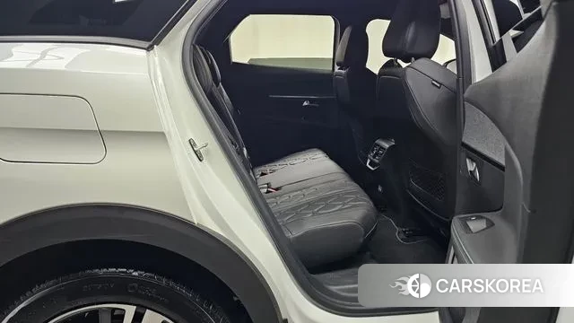 Peugeot 3008 second generation 2024 Белый из Кореи, фото 3
