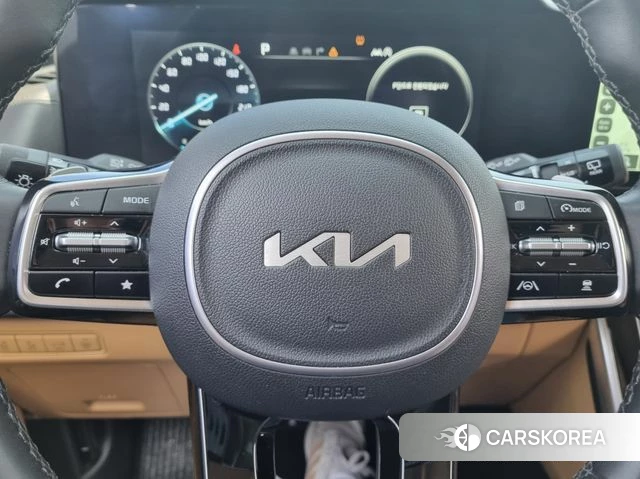 Kia Carnival 4th generation 2023 Белый из Кореи, фото 3