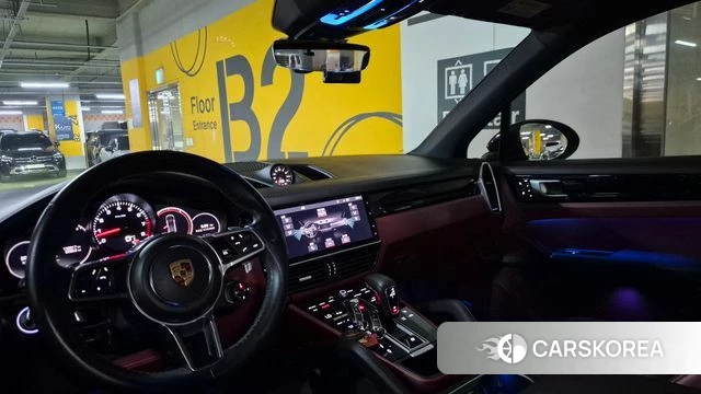 Porsche Cayenne (PO536) 2019 Черный из Кореи, фото 3