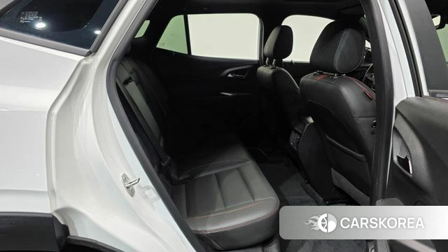 Chevrolet (GM Daewoo) Trax Crossover 2023 Белый из Кореи, фото 3