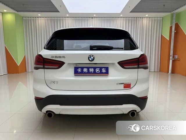 BMW X1 2022 Белый из Китая, фото 3