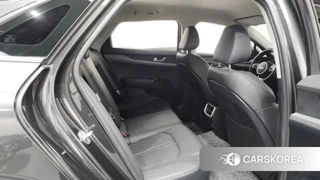 Kia K5 3rd generation 2023 Серый из Кореи, фото 3