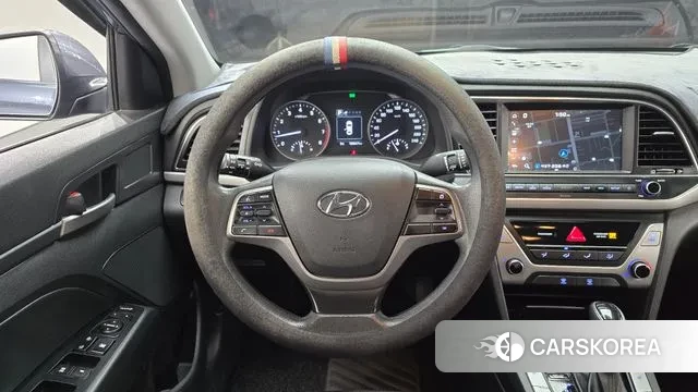 Hyundai Avante AD 2018 Серый из Кореи, фото 3