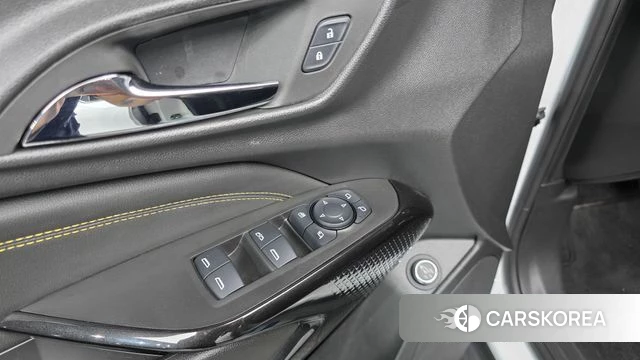 Chevrolet (GM Daewoo) Trax Crossover 2023 Белый из Кореи, фото 3