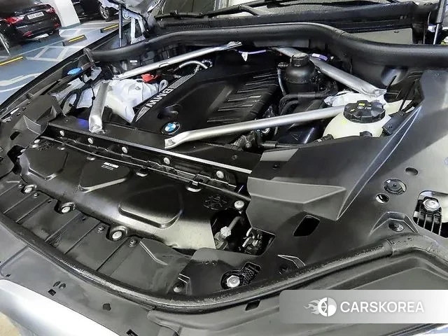 BMW X5 (G05) 2024 Белый из Кореи, фото 3