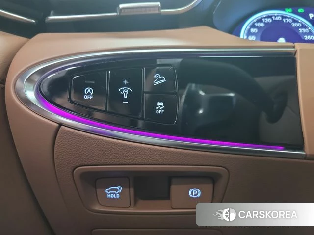 Genesis GV70 2023 Черный из Кореи, фото 3