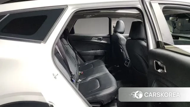 Kia Sportage 5th Generation 2021 Белый из Кореи, фото 3