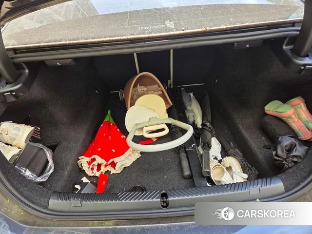 BMW 5 Series (G60) 2025 Серый из Кореи, фото 3